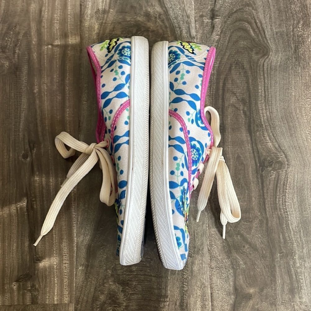 Designer Tennis Shoes - Picture 7 of 9